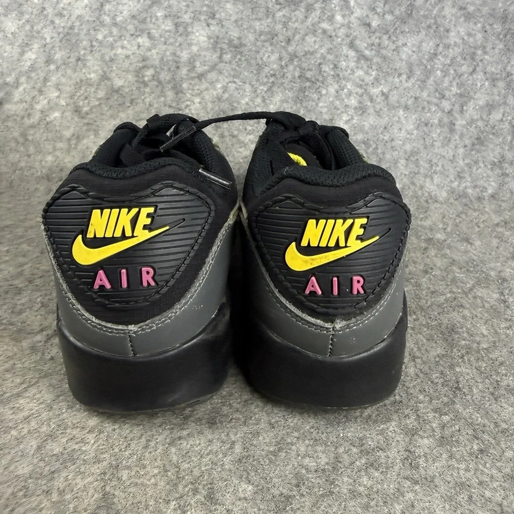 Nike Sz 7.5 Air Max 90 GTX Gore-Tex Black Tour Yellow‎ Cargo Khaki DJ9779-001